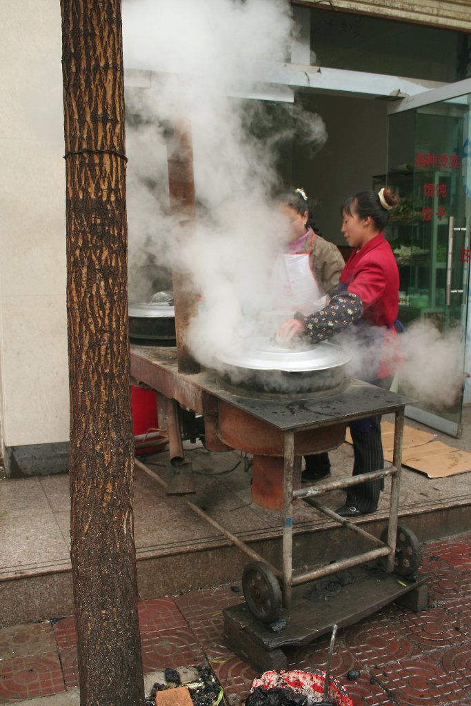 01-Cooking along the street.jpg - Cooking along the street
